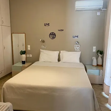 度假居 Julia House Andipáta